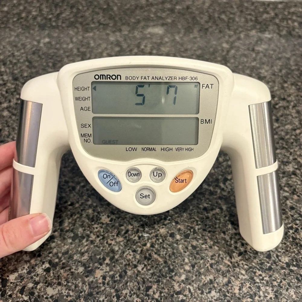 Omron HBF-306BL Body Logic Handheld Body Fat Analyzer & Manual & Fitness Guide
